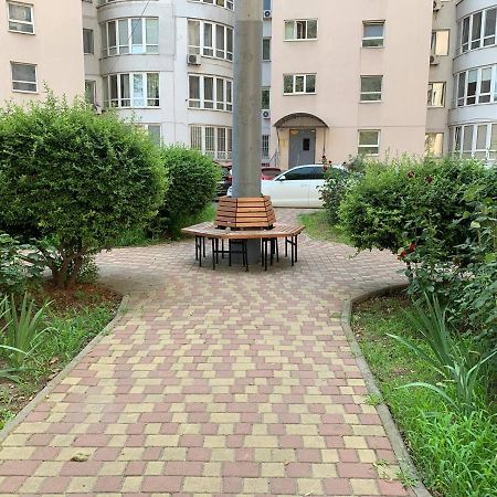 Apartments Staroportofrankovskaya & Pastera Street Odessa Zewnętrze zdjęcie