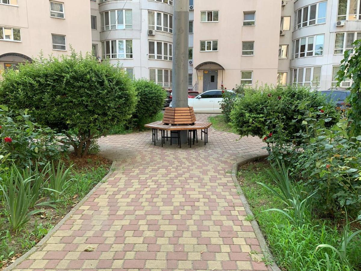 Apartments Staroportofrankovskaya & Pastera Street Odessa Zewnętrze zdjęcie